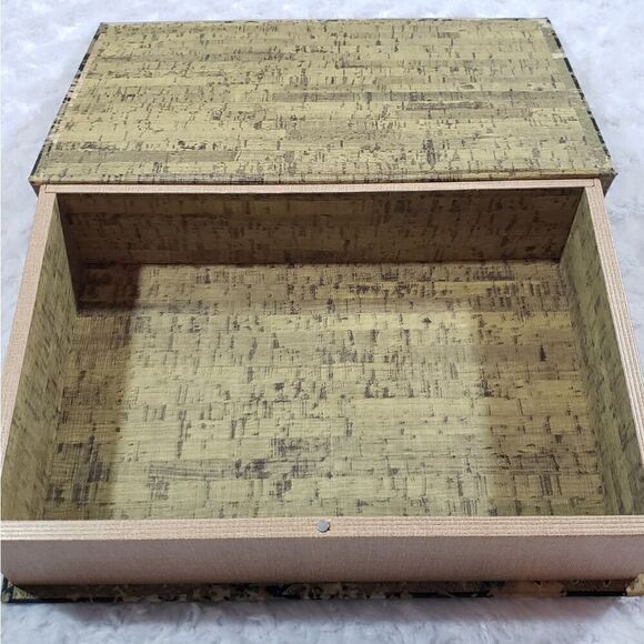 Palmistry Clairvoyant Fortune Teller Hidden Storage Box - Picture 2 of 9